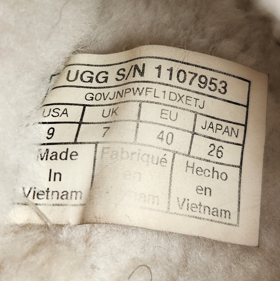 UGG Oh Yeah Slippers Women's 9 White Sheepskin Fuzzy Slides Sandals Shoes - Picture 13 of 14